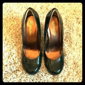 Green Heels - Excellent Condition!